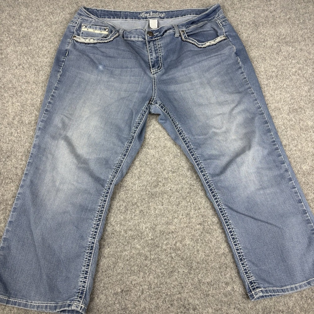 Love Indigo Premium Jeans Women's 14 Capri Embellished Medium Wash 36x21 Y2K EUC
